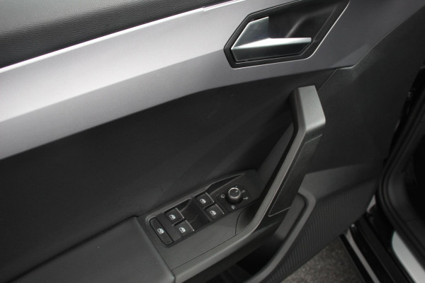 Seat Leon ST FR 1.5 eTSI DSG | Adaptieve Cruise Control | Navigatie | Digitale cockpit| Full LED koplampen| Stoelverwarming| Parkeersensoren | Apple Carplay/Android Auto |