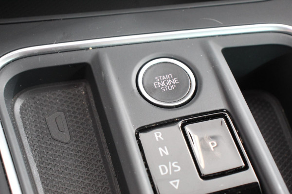 Seat Leon ST FR 1.5 eTSI DSG | Adaptieve Cruise Control | Navigatie | Digitale cockpit| Full LED koplampen| Stoelverwarming| Parkeersensoren | Apple Carplay/Android Auto |