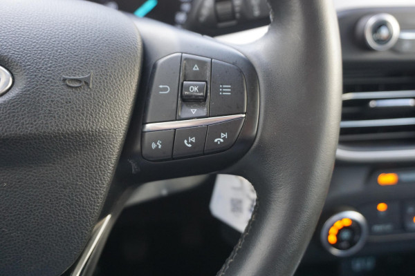 Ford FOCUS Wagon 1.0 EcoB.125PK Hybrid Business/Trekhaak/Camera/ 48.000km!!