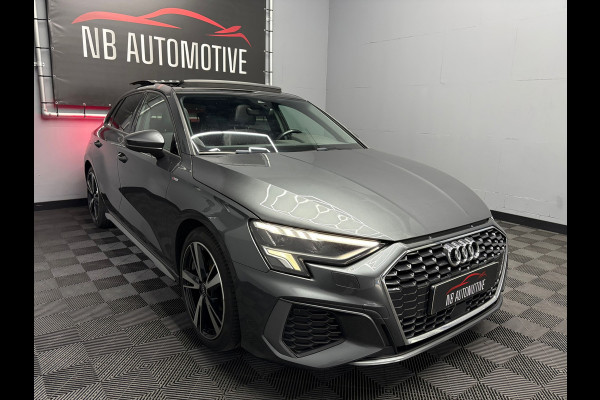Audi A3 Sportback 35 TFSI S-line Pano