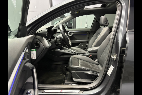 Audi A3 Sportback 35 TFSI S-line Pano