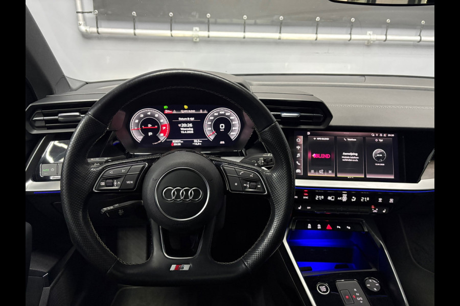 Audi A3 Sportback 35 TFSI S-line Pano