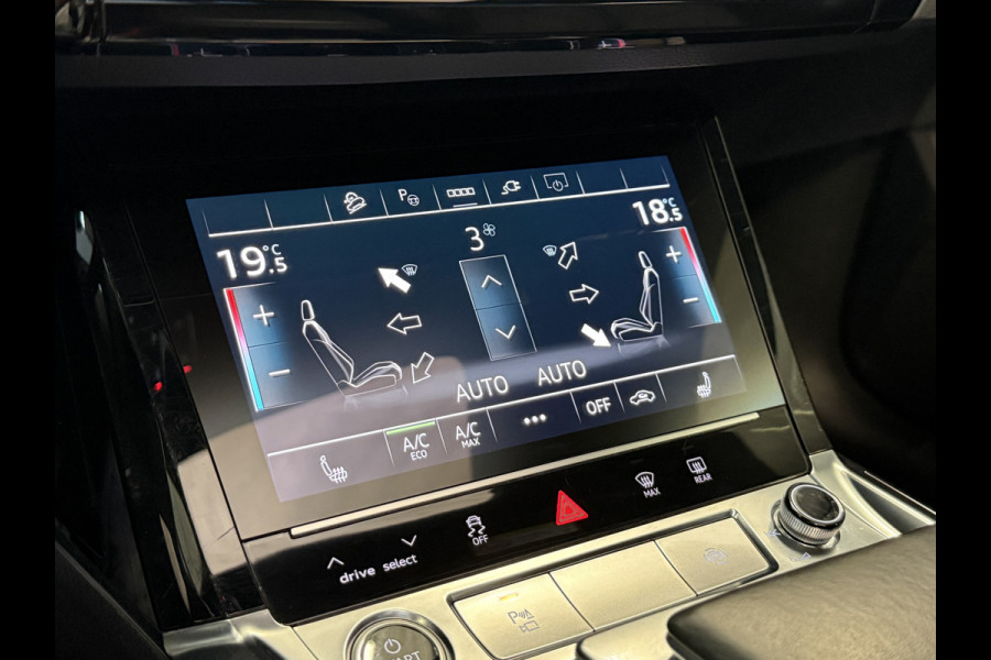 Audi e-tron 55 quattro S edition 95 kWh | S-Line | Pano | B&O | Apple Carplay | Trekhaak