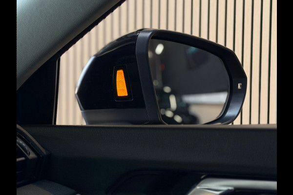 Audi Q3 Sportback 35 TFSI S-LINE|PANO|VIRTUAL|KEYLESS|GARANTIE 2028|CARPLAY|SFEERVERLICHTING|TREKHAAK|DEALER ONDERHOUDEN|VOL!