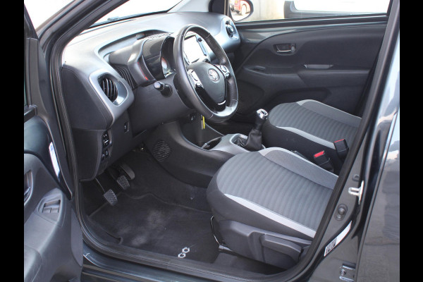 Toyota Aygo 1.0 VVT-i x-play limited | ACHTERUITRIJ CAMERA | APPLE CARPLAY/ANDROID AUTO |