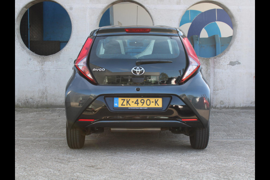 Toyota Aygo 1.0 VVT-i x-play limited | ACHTERUITRIJ CAMERA | APPLE CARPLAY/ANDROID AUTO |