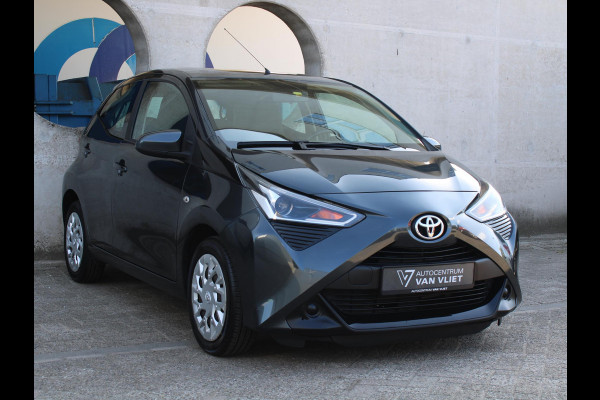 Toyota Aygo 1.0 VVT-i x-play limited | ACHTERUITRIJ CAMERA | APPLE CARPLAY/ANDROID AUTO |