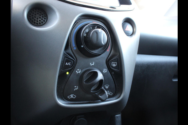 Toyota Aygo 1.0 VVT-i x-play limited | ACHTERUITRIJ CAMERA | APPLE CARPLAY/ANDROID AUTO |