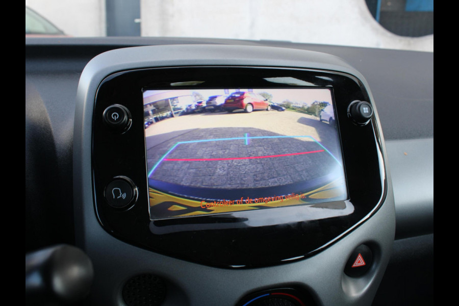Toyota Aygo 1.0 VVT-i x-play limited | ACHTERUITRIJ CAMERA | APPLE CARPLAY/ANDROID AUTO |