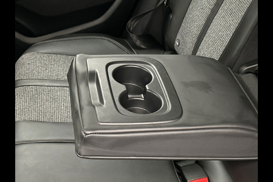 Peugeot 3008 1.2 PureTech Blue Lease Premium | Origineel NL | Apple/Carplay | Camera |