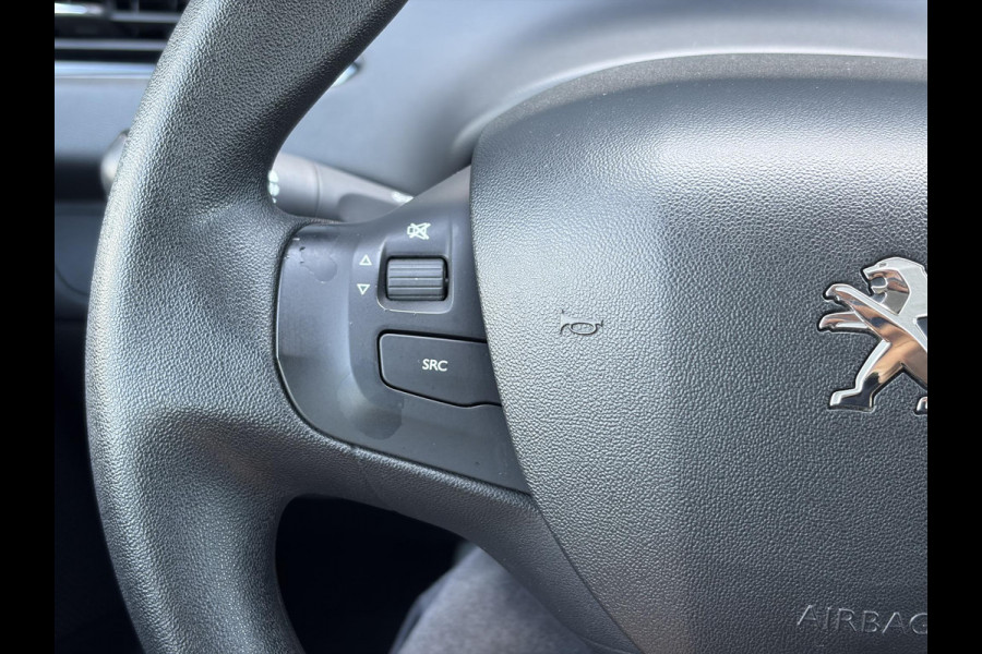 Peugeot 208 1.2 PureTech Active 2e Eigenaar,Navi,Dealer Onderhouden,Airco,Cruise,Carplay,5 Deurs,Net beurt gehad,N.A.P,Apk tot 04-2027