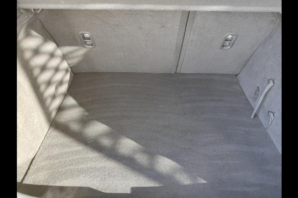 Mazda CX-30 2.0 SkyActiv-X Comfort Automaat | LEDER | AFNEEMBARE TREKHAAK | 360 CAMERA | DEALER ONDERHOUDEN | BOSE |