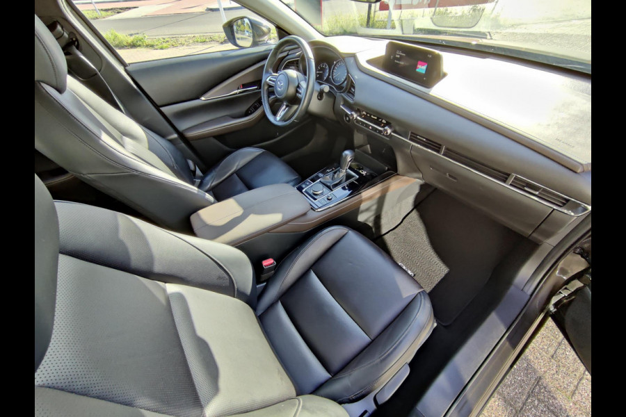 Mazda CX-30 2.0 SkyActiv-X Comfort Automaat | LEDER | AFNEEMBARE TREKHAAK | 360 CAMERA | DEALER ONDERHOUDEN | BOSE |