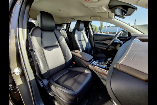 Mazda CX-30 2.0 SkyActiv-X Comfort Automaat | LEDER | AFNEEMBARE TREKHAAK | 360 CAMERA | DEALER ONDERHOUDEN | BOSE |