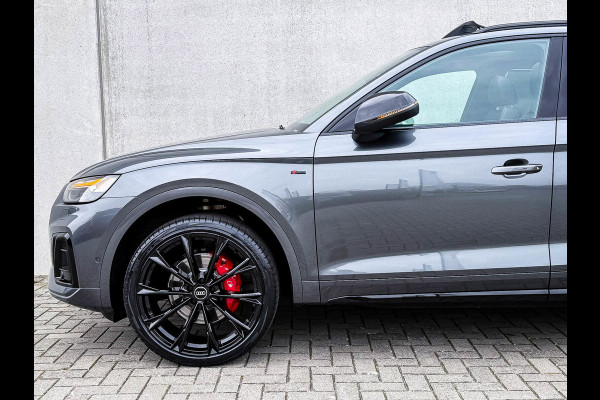 Audi Q5 50TFSI e 299PK Quattro Competition S Edition S-Line 1é Eig! Panoramadak|S-Kuipstoelen|360°View|Matrix|Carbon|Ambiance|SQ5!
