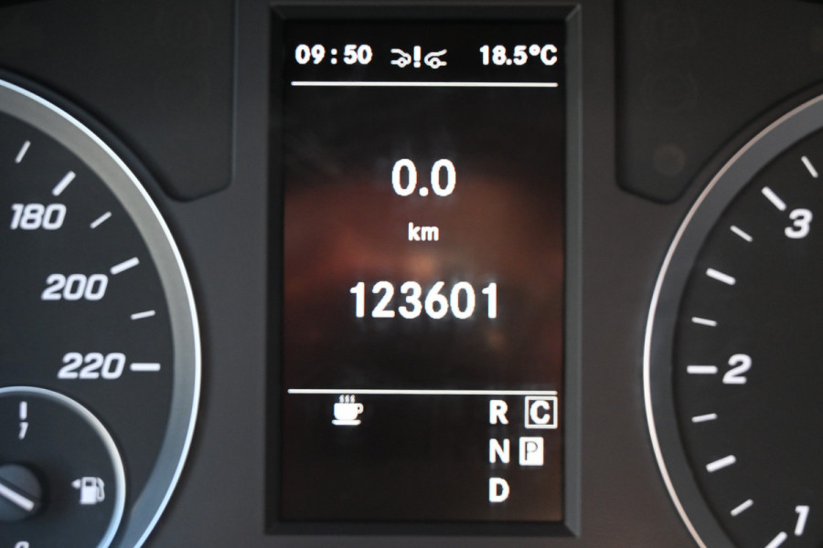 Mercedes-Benz Vito 114 CDI L2 2500 kg Trekhaak, Distronic, Achterdeuren