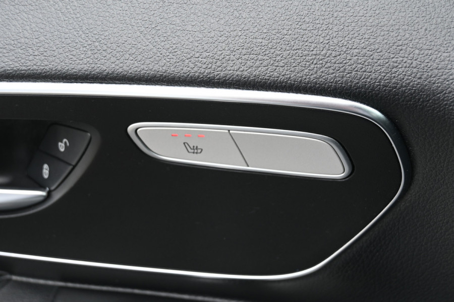 Mercedes-Benz Vito 114 CDI L2 Distronic, Navigatie met camera, Trekhaak 2500 kg