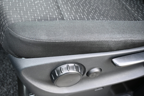 Mercedes-Benz Vito 114 CDI L2 Distronic, Navigatie met camera, Trekhaak 2500 kg