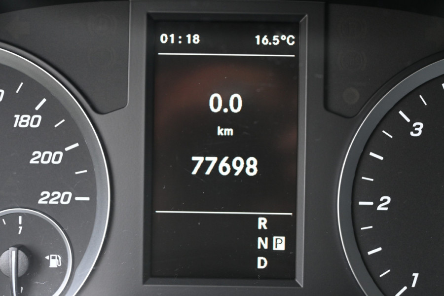 Mercedes-Benz Vito 114 CDI L2 Distronic, Navigatie met camera, Trekhaak 2500 kg