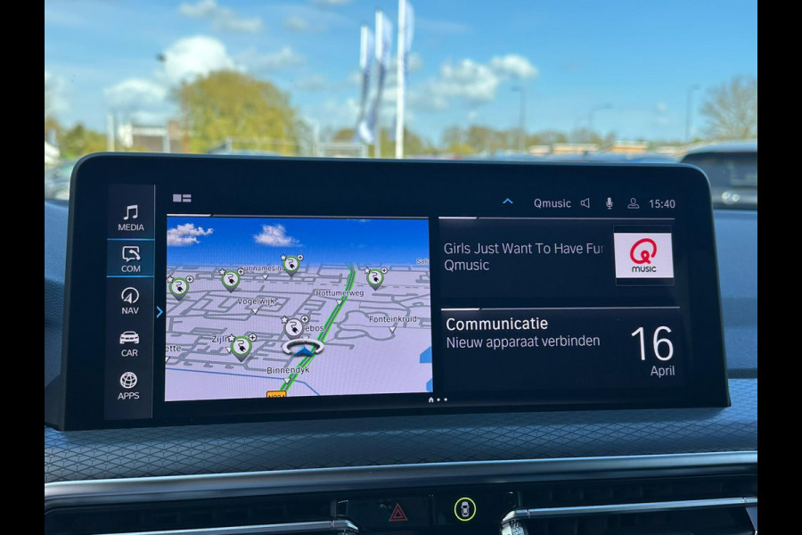 BMW X3 xDrive30e M Sport | Plug-in Hybride | incl. BMW Service Inclusive (5 jaar/100.000 km) | M pakket | Harman Kardon | Sportstoelen | Elektrische stoelen met geheugenfunctie | 360 graden camera | Stoelverwarming | Keyless | Elektrische achterklep | Adaptive Led | High-beam Headlights Control | Head Up Display | Adaptief demping systeem
