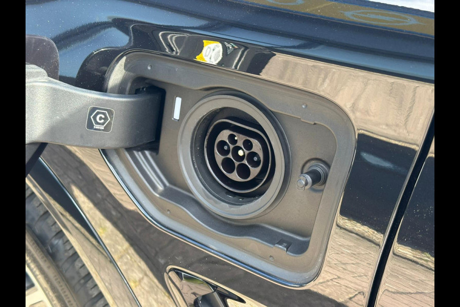 BMW X3 xDrive30e M Sport | Plug-in Hybride | incl. BMW Service Inclusive (5 jaar/100.000 km) | M pakket | Harman Kardon | Sportstoelen | Elektrische stoelen met geheugenfunctie | 360 graden camera | Stoelverwarming | Keyless | Elektrische achterklep | Adaptive Led | High-beam Headlights Control | Head Up Display | Adaptief demping systeem