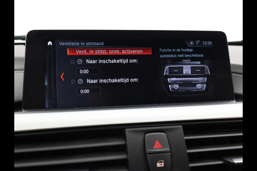 BMW 3 Serie Touring 318i M-SPORT + AFN. TREKHAAK | LEDER SPORTINT. | DIGITALE COCKPIT | STOELVERWARMING