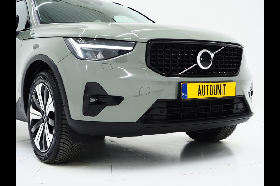Volvo XC40 1.5 T5 Plug-in hybrid Plus Dark | Leder | Trekhaak | Harman/Kardon | Pilot Assist | Camera | Keyless | Memory | Carplay