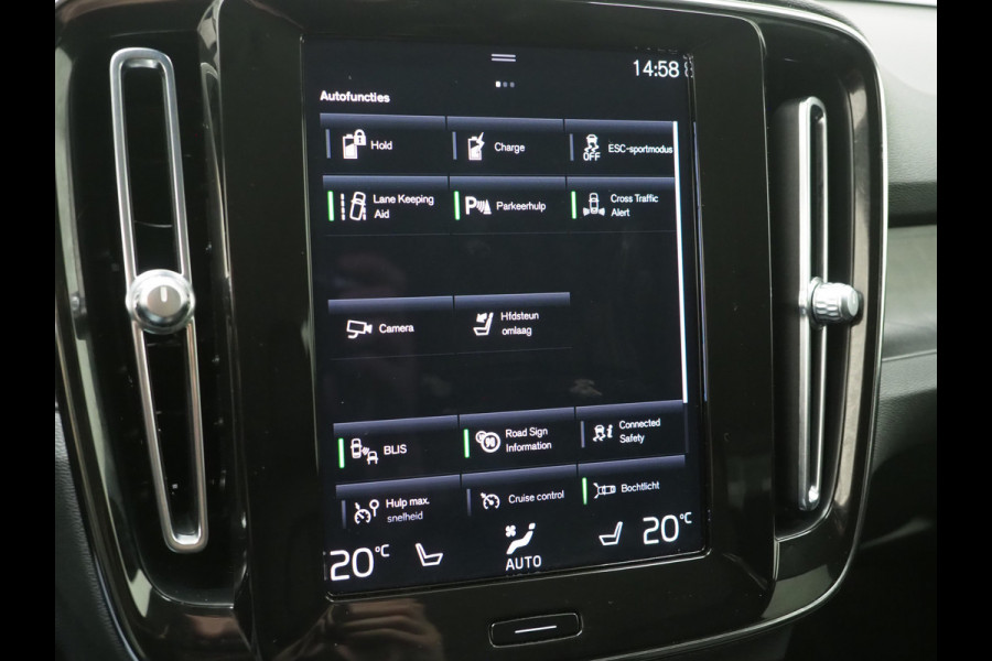 Volvo XC40 1.5 T5 Plug-in hybrid Plus Dark | Leder | Trekhaak | Harman/Kardon | Pilot Assist | Camera | Keyless | Memory | Carplay