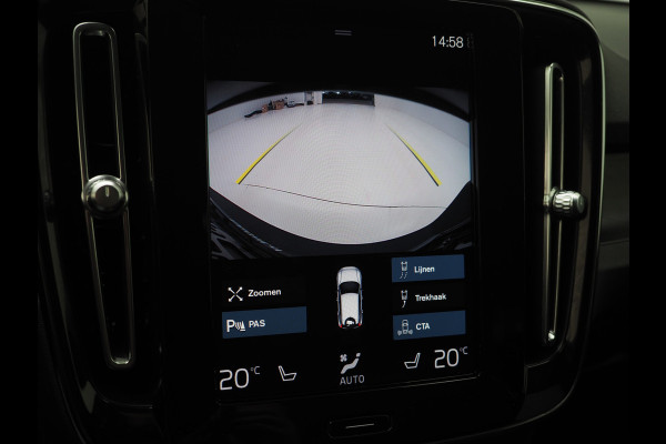 Volvo XC40 1.5 T5 Plug-in hybrid Plus Dark | Leder | Trekhaak | Harman/Kardon | Pilot Assist | Camera | Keyless | Memory | Carplay