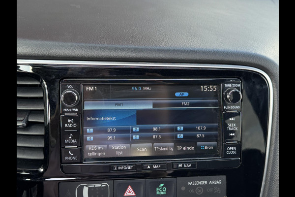 Mitsubishi Outlander 2.0 PHEV S-Edition PANODAK | LEDER | TREKHAAK