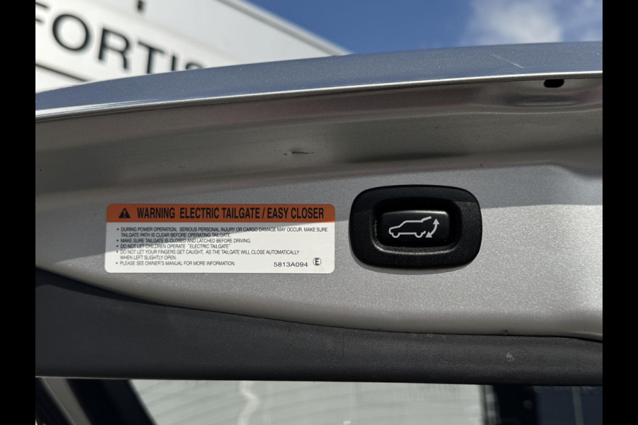 Mitsubishi Outlander 2.0 PHEV S-Edition PANODAK | LEDER | TREKHAAK