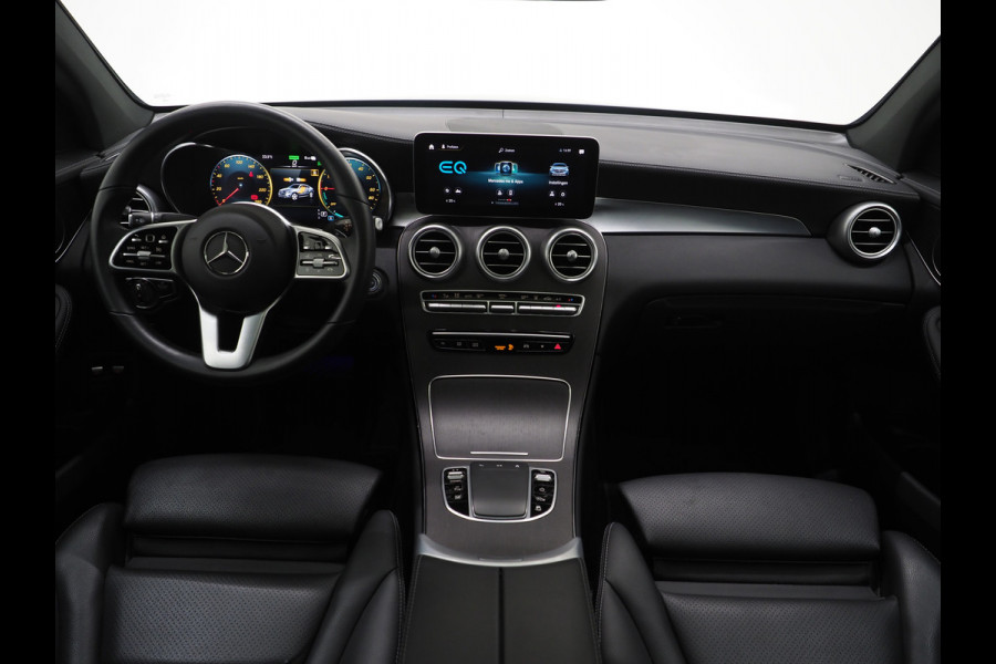 Mercedes-Benz GLC Coupé 300e 4MATIC | Schuifdak | Leder | 360 | Virtual | Sfeerlicht | Keyless | Stoelverwarming | Carplay