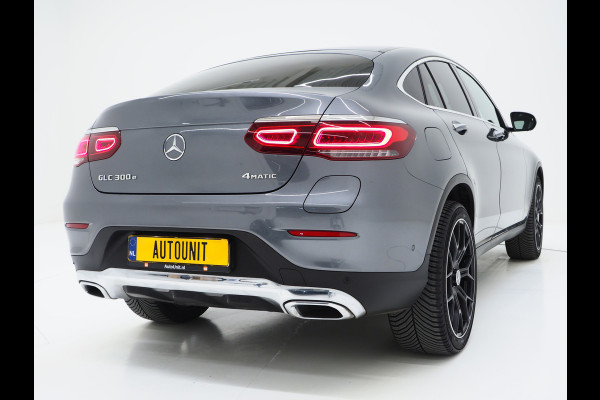 Mercedes-Benz GLC Coupé 300e 4MATIC | Schuifdak | Leder | 360 | Virtual | Sfeerlicht | Keyless | Stoelverwarming | Carplay