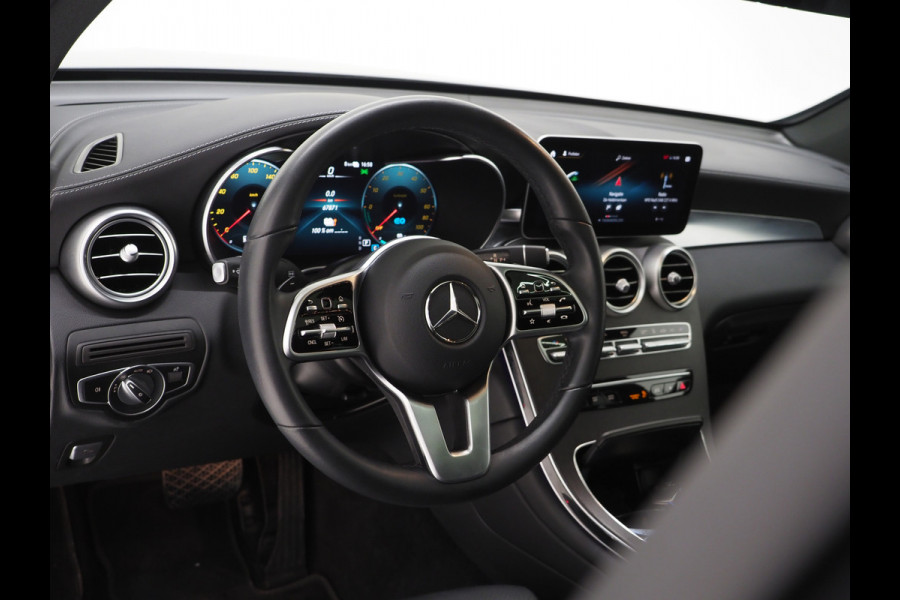 Mercedes-Benz GLC Coupé 300e 4MATIC | Schuifdak | Leder | 360 | Virtual | Sfeerlicht | Keyless | Stoelverwarming | Carplay