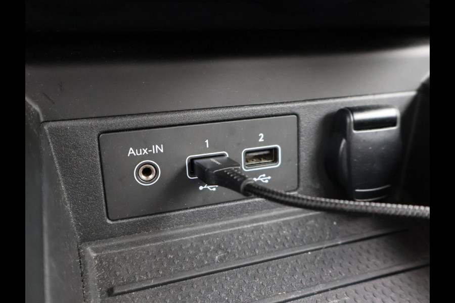 Renault ZOE R135 INTENS 52 kWh ACCU EIGENDOM + APPLE CARPLAY | LED | CAMERA