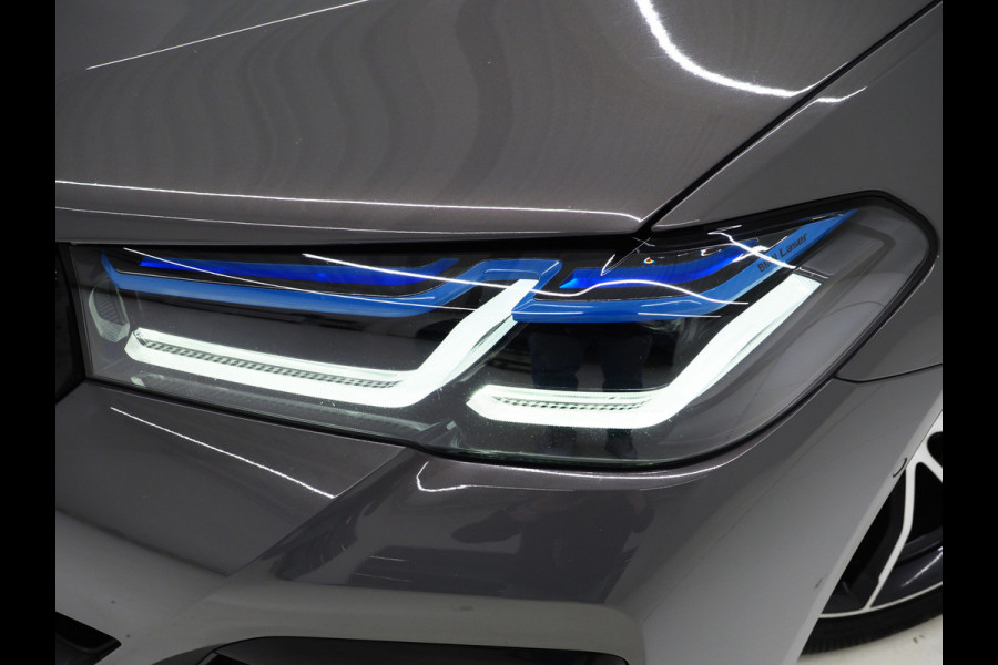 BMW 5 Serie Touring 530e M Sport Shadow Line | LaserLED | Trekhaak | Harman/Kardon | 360 | HUD | Sfeerlicht | Keyless | Carplay