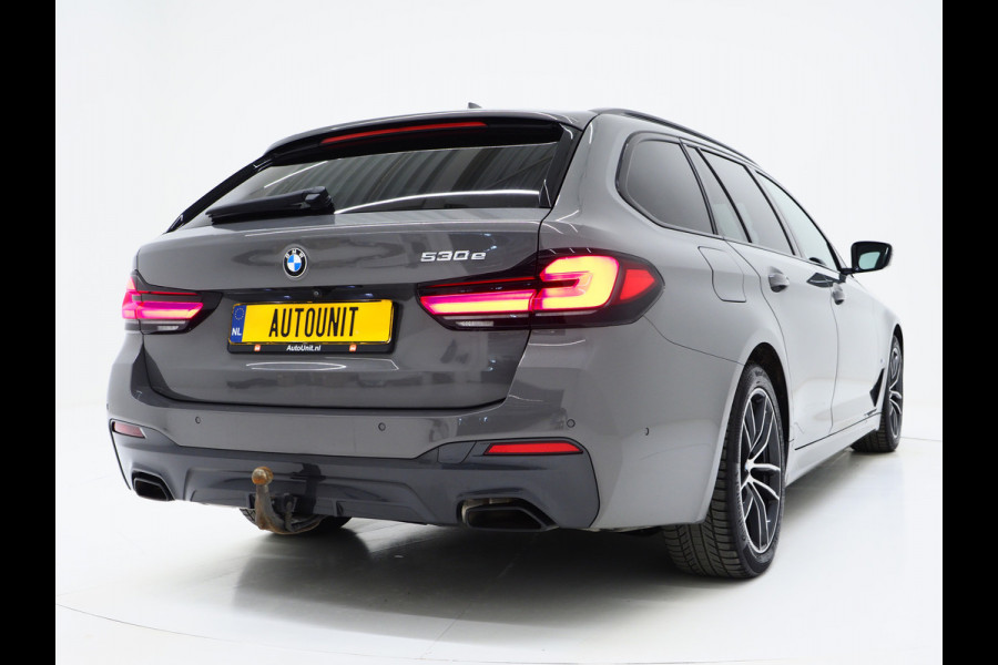 BMW 5 Serie Touring 530e M Sport Shadow Line | LaserLED | Trekhaak | Harman/Kardon | 360 | HUD | Sfeerlicht | Keyless | Carplay