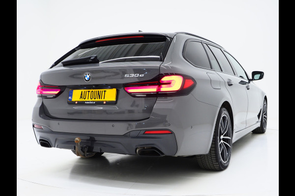 BMW 5 Serie Touring 530e M Sport Shadow Line | LaserLED | Trekhaak | Harman/Kardon | 360 | HUD | Sfeerlicht | Keyless | Carplay