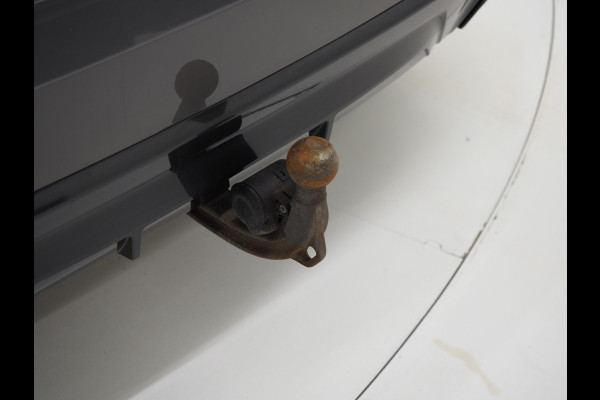 BMW 5 Serie Touring 530e M Sport Shadow Line | LaserLED | Trekhaak | Harman/Kardon | 360 | HUD | Sfeerlicht | Keyless | Carplay