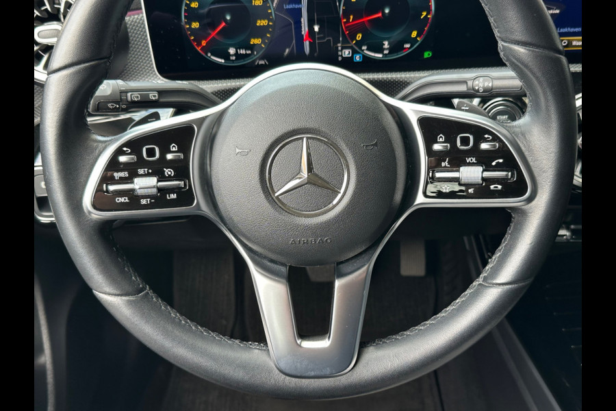 Mercedes-Benz A-Klasse 180 Business Leer Navi Carplay Sfeerverlichting