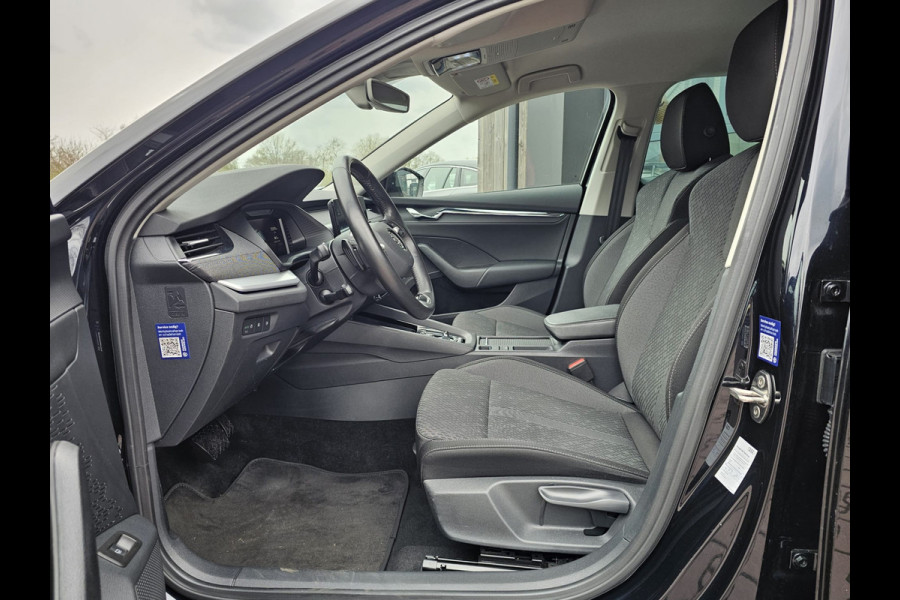 Škoda Octavia Combi 1.4 TSI iV PHEV Business Edition Plus | LED | Trekhaak | Stoelvewarming | Camera | SmartLink | ACC | Lane Assist |