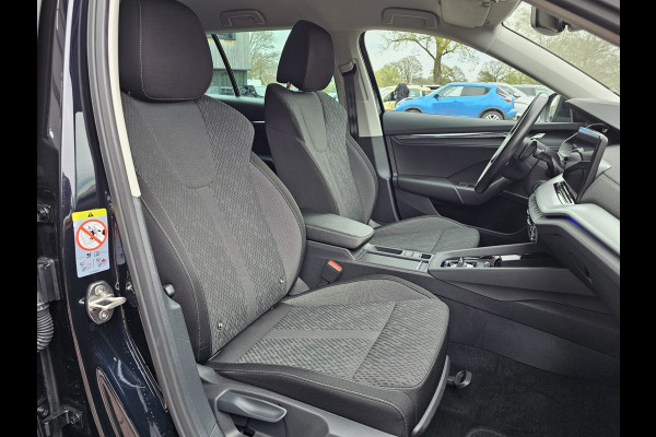 Škoda Octavia Combi 1.4 TSI iV PHEV Business Edition Plus | LED | Trekhaak | Stoelvewarming | Camera | SmartLink | ACC | Lane Assist |