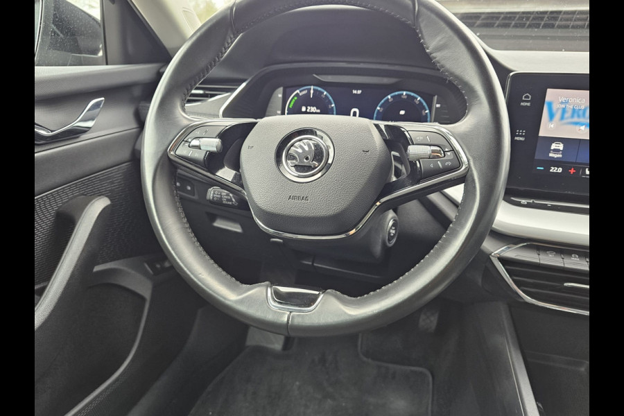 Škoda Octavia Combi 1.4 TSI iV PHEV Business Edition Plus | LED | Trekhaak | Stoelvewarming | Camera | SmartLink | ACC | Lane Assist |