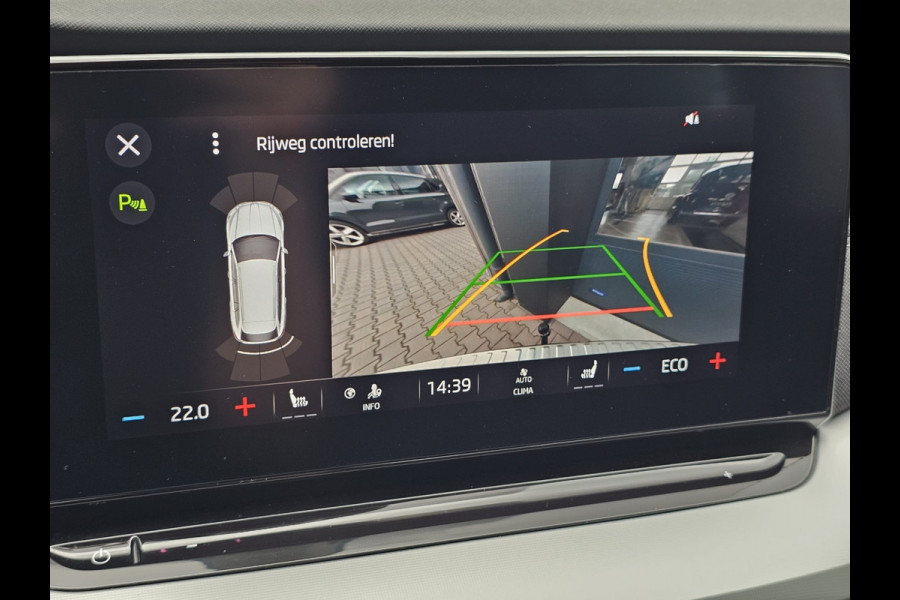 Škoda Octavia Combi 1.4 TSI iV PHEV Business Edition Plus | LED | Trekhaak | Stoelvewarming | Camera | SmartLink | ACC | Lane Assist |