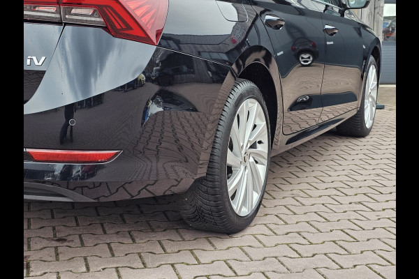 Škoda Octavia Combi 1.4 TSI iV PHEV Business Edition Plus | LED | Trekhaak | Stoelvewarming | Camera | SmartLink | ACC | Lane Assist |