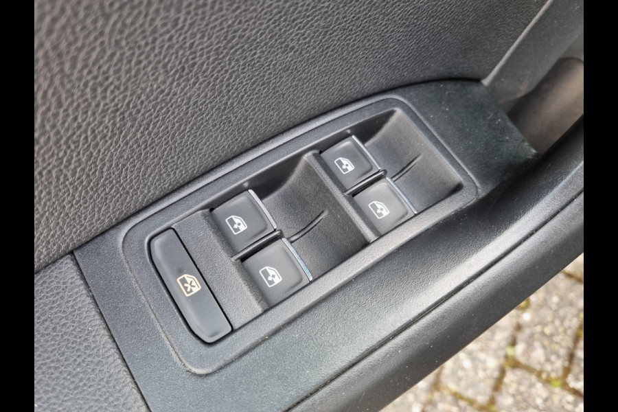 Seat Ateca 1.5 TSI Style Business Intense ✅150PK ✅PANODAK ✅TREKHAAK✅CARPLAY