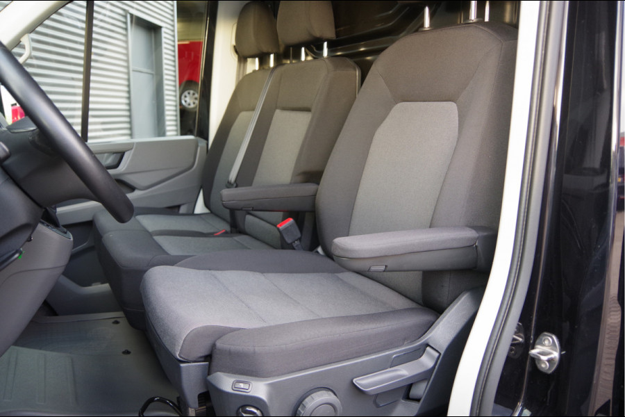 Volkswagen Crafter 35 2.0 TDI L3H2 177PK AUT. 2X SCHUIFDEUR, ADAPT. CRUISE, CAMERA, STUURVERWARMING, LEDER STUUR, CARPLAY, AIRCO, DUBBELE SCHUIFDEU