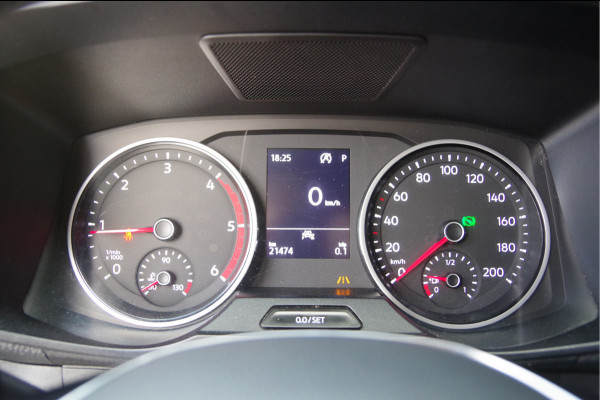 Volkswagen Crafter 35 2.0 TDI L3H2 177PK AUT. 2X SCHUIFDEUR, ADAPT. CRUISE, CAMERA, STUURVERWARMING, LEDER STUUR, CARPLAY, AIRCO, DUBBELE SCHUIFDEU