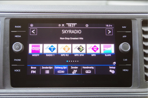 Volkswagen Crafter 35 2.0 TDI L3H2 177PK AUT. 2X SCHUIFDEUR, ADAPT. CRUISE, CAMERA, STUURVERWARMING, LEDER STUUR, CARPLAY, AIRCO, DUBBELE SCHUIFDEU