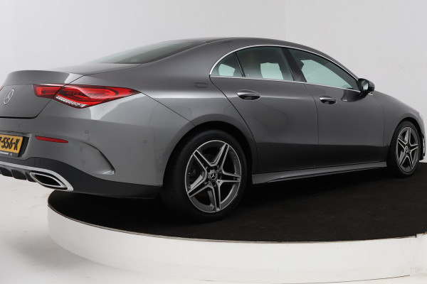 Mercedes-Benz CLA-Klasse 200 Business Solution AMG (SFEERVERLICHTING, CAMERA, LED, STOELVERWARMING, DEALER ONDERHOUDEN)